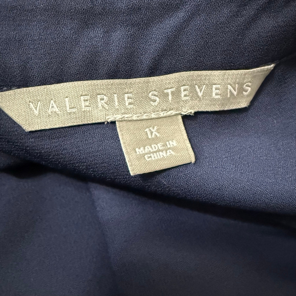 Valerie Stevens Navy Pleated Back Tunic Blouse Womens 1X Long Sleeve - Picture 9 of 10